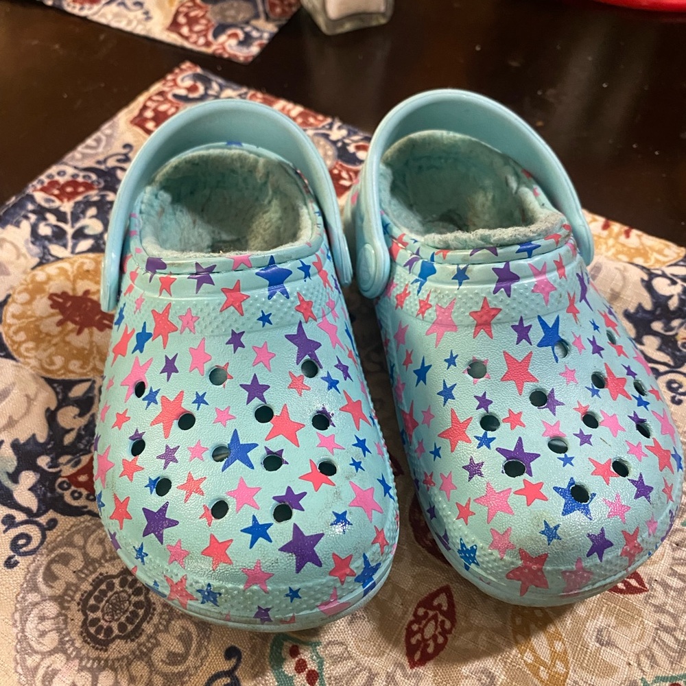 Blue star crocs